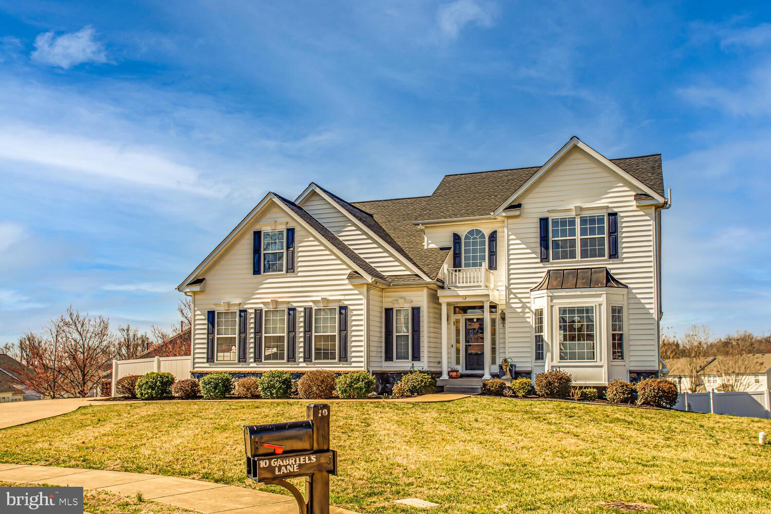 ENGLAND RUN - Residential