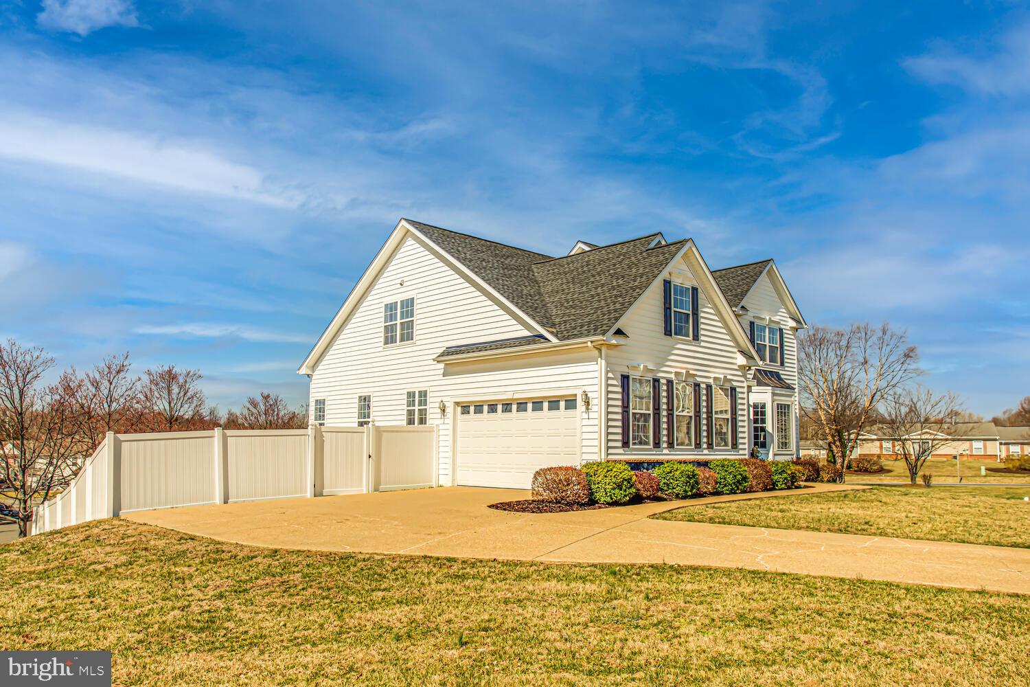 ENGLAND RUN - Residential