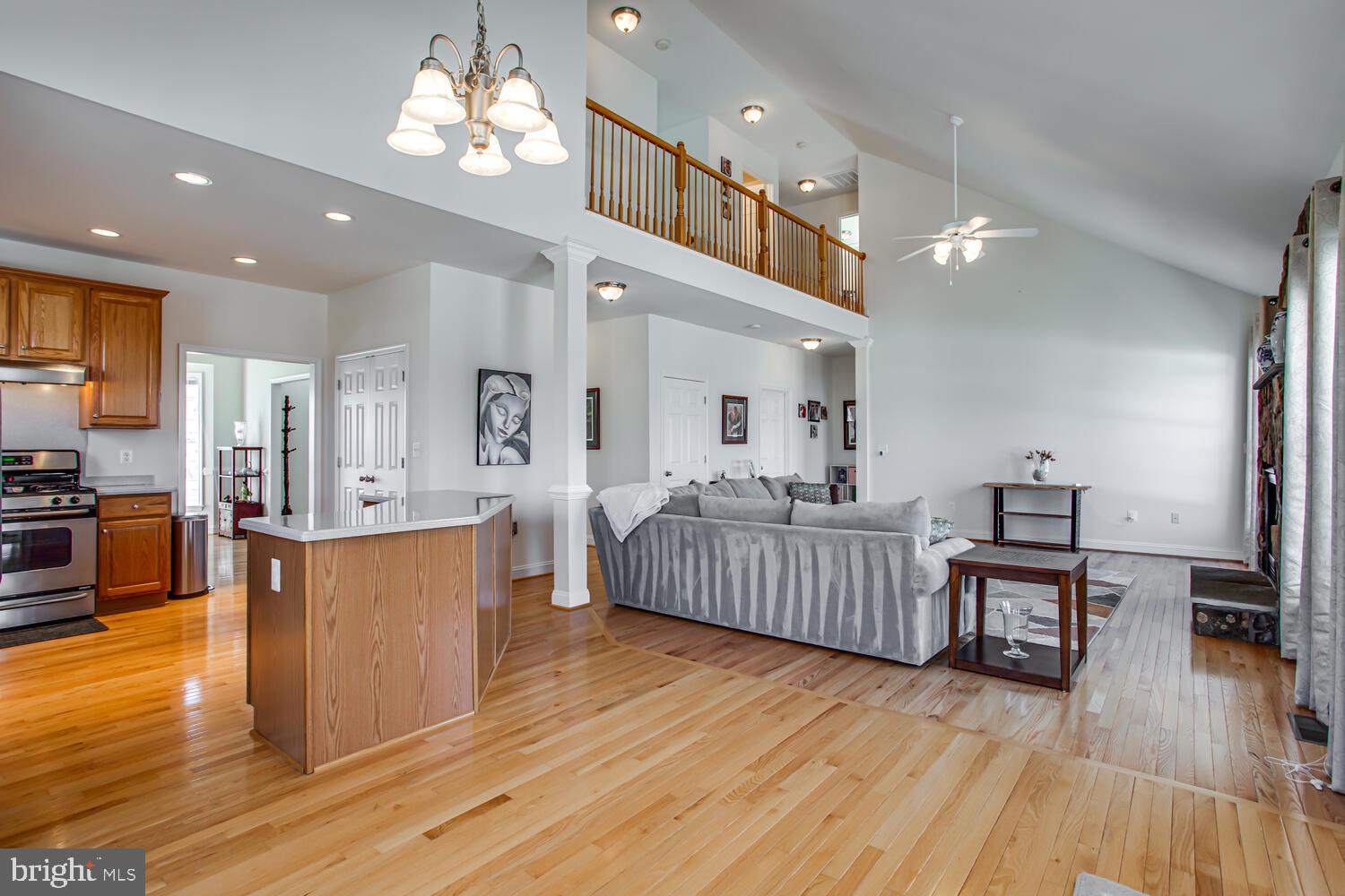 ENGLAND RUN - Residential