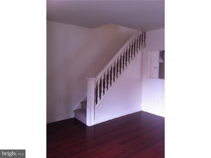 POINT BREEZE - Residential