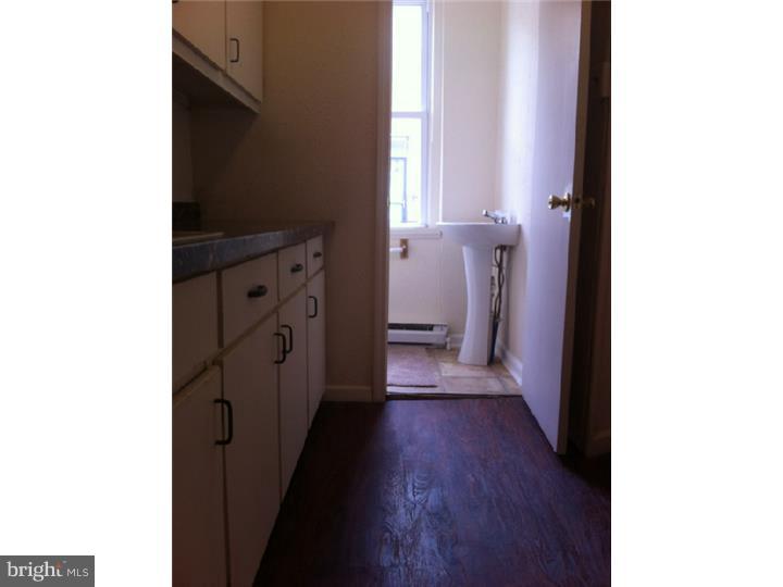 POINT BREEZE - Residential