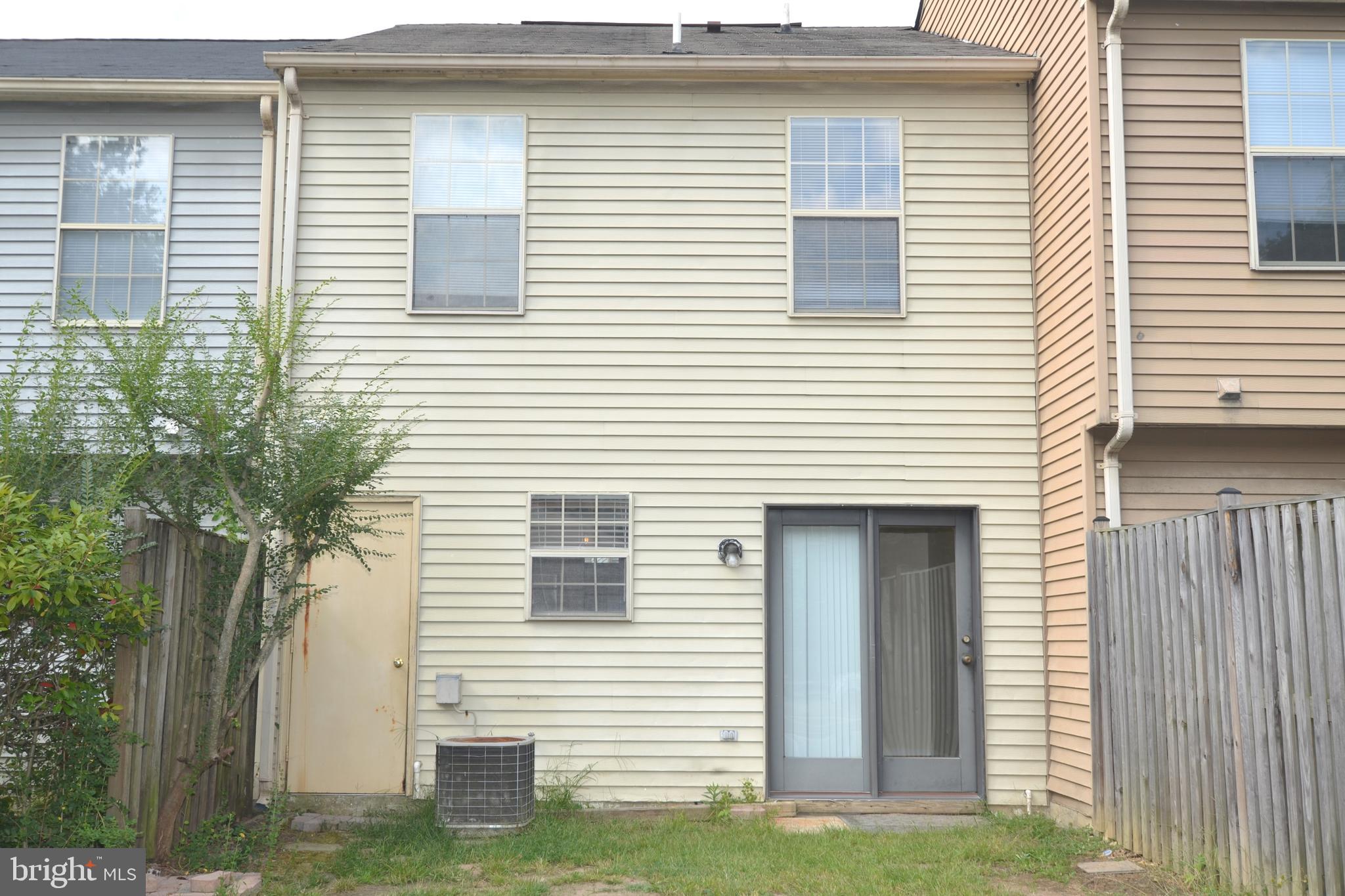 CARROLLS GREEN - Residential Lease