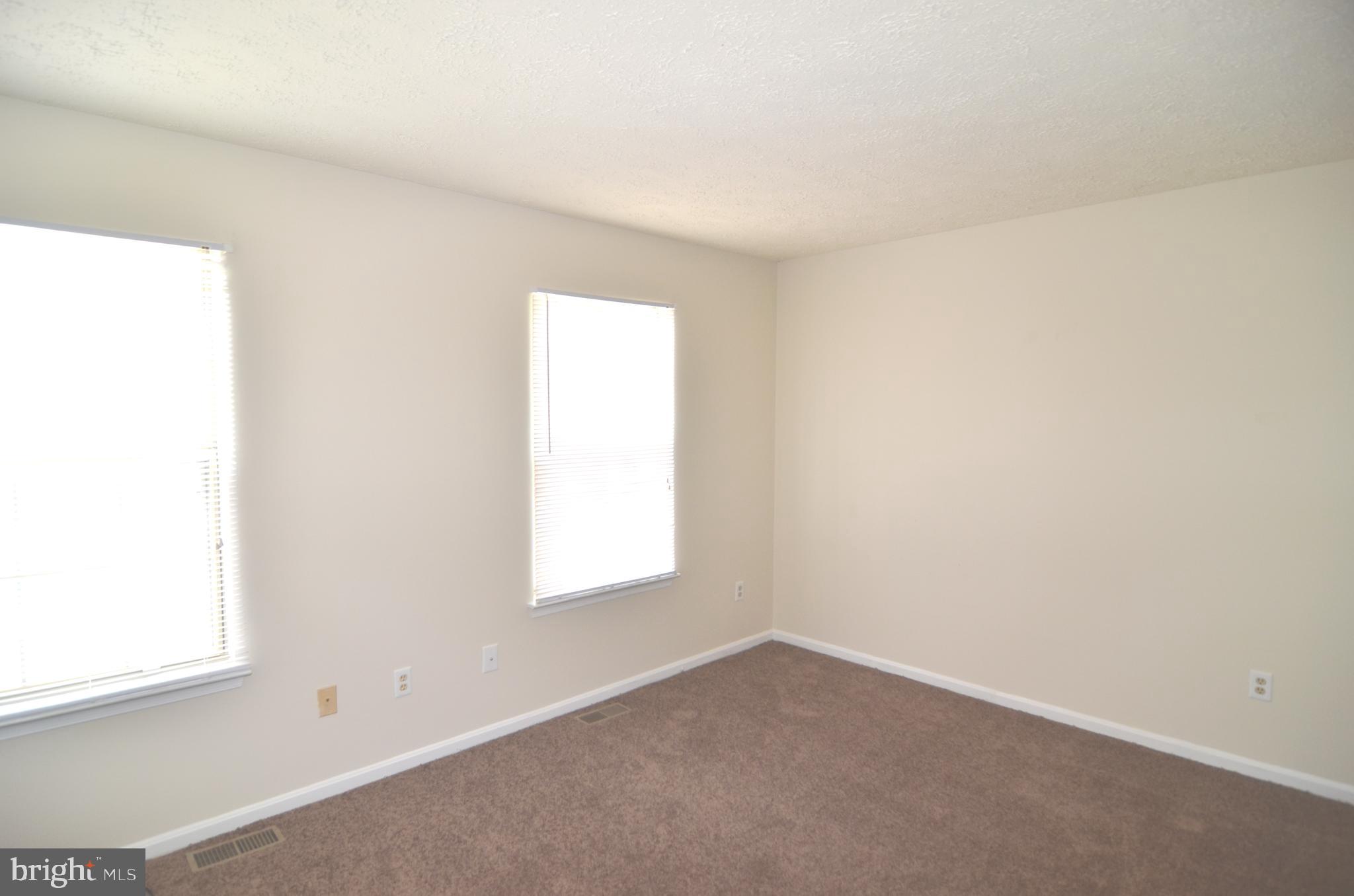 CARROLLS GREEN - Residential Lease