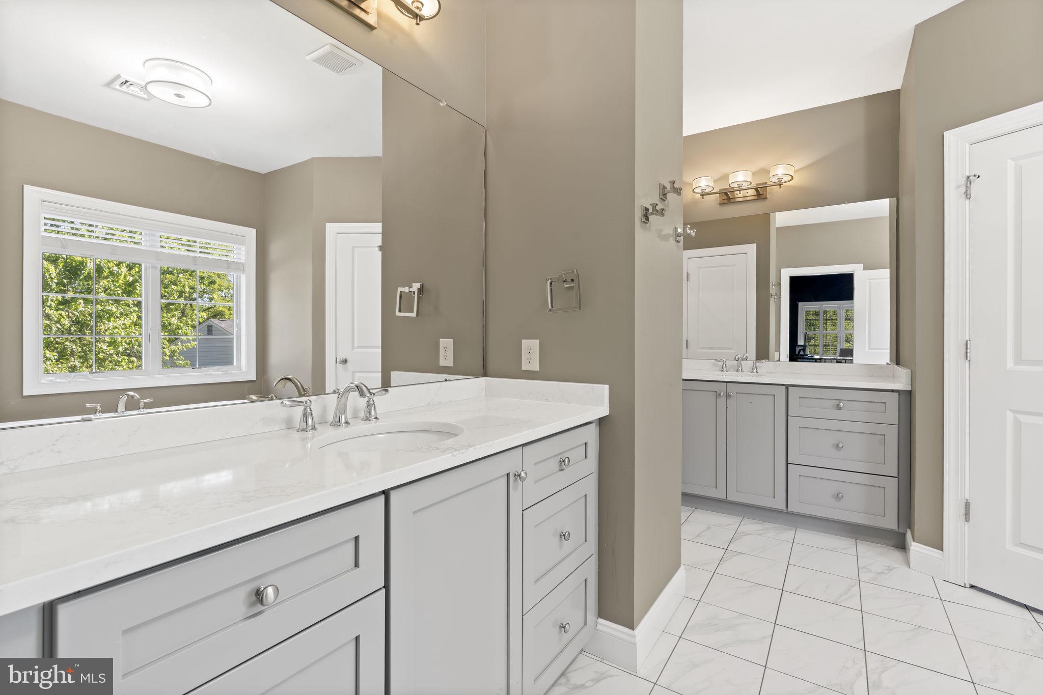 HAVERTOWN - Residential