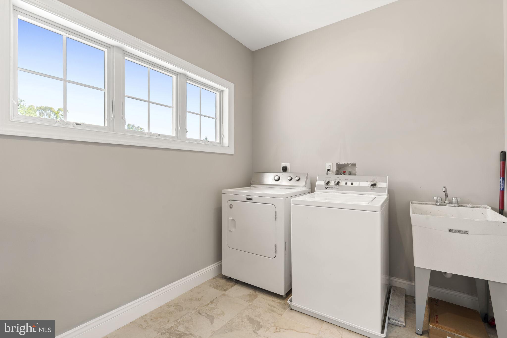 HAVERTOWN - Residential
