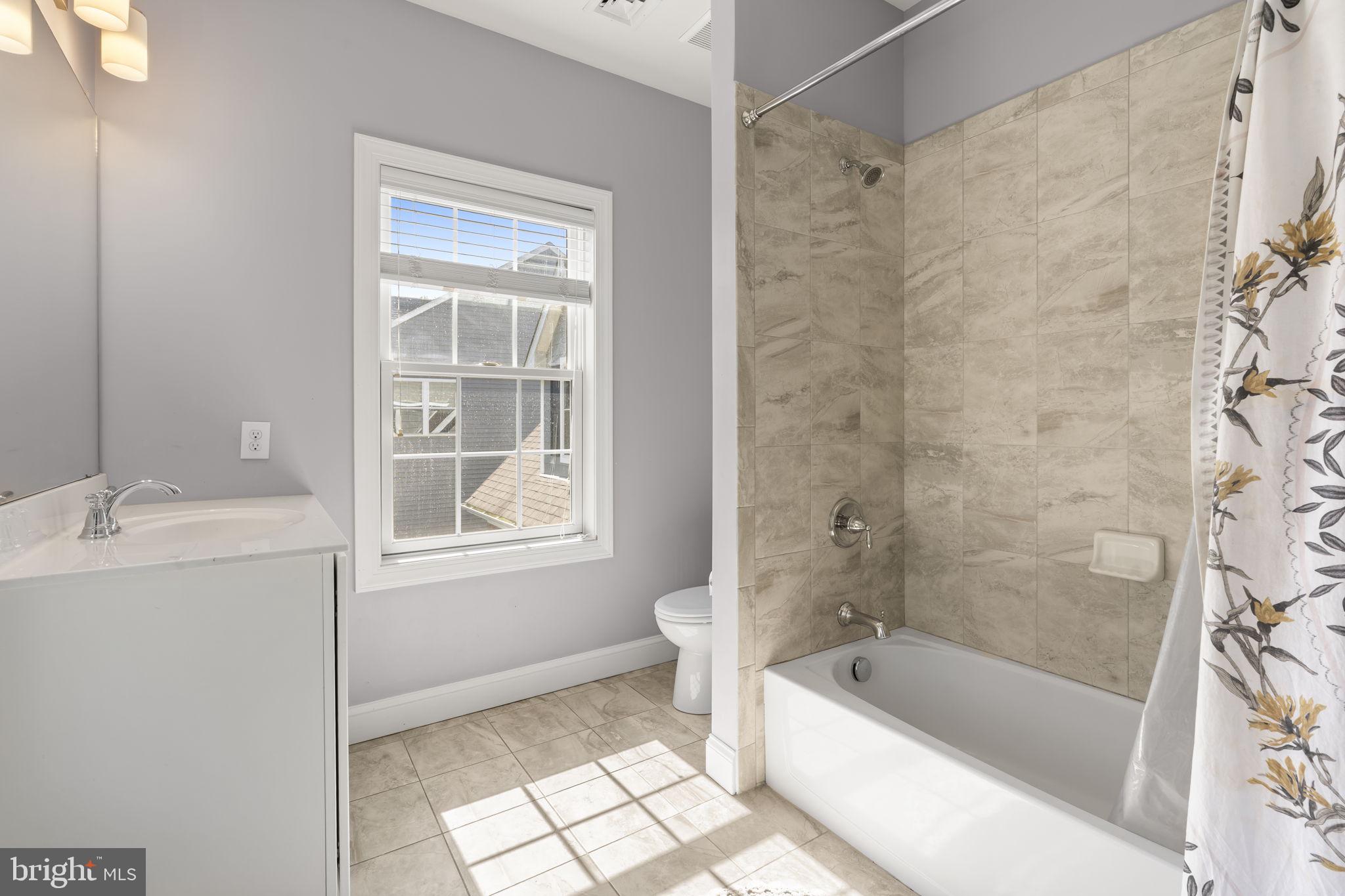 HAVERTOWN - Residential