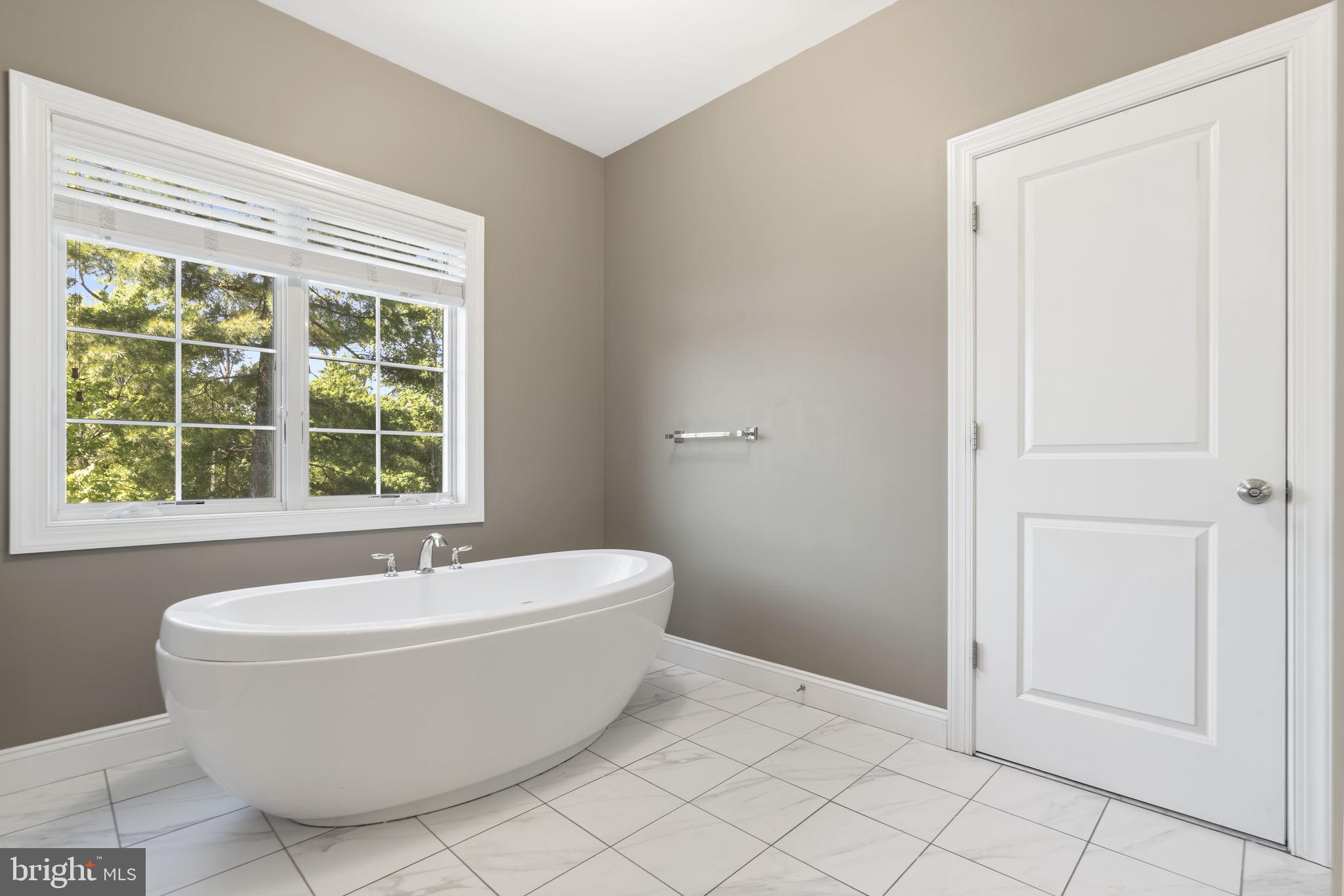 HAVERTOWN - Residential