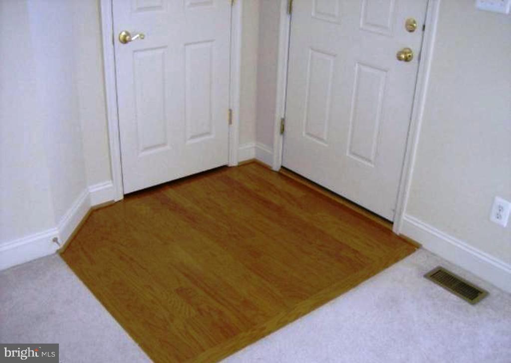 MONMOUTH MEADOWS - Residential