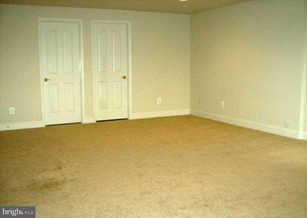 MONMOUTH MEADOWS - Residential