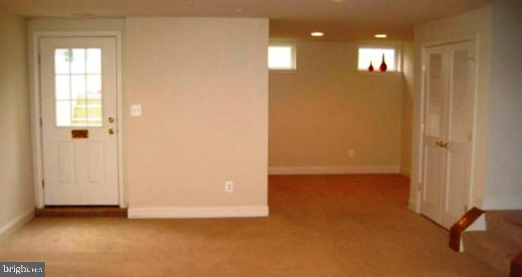 MONMOUTH MEADOWS - Residential