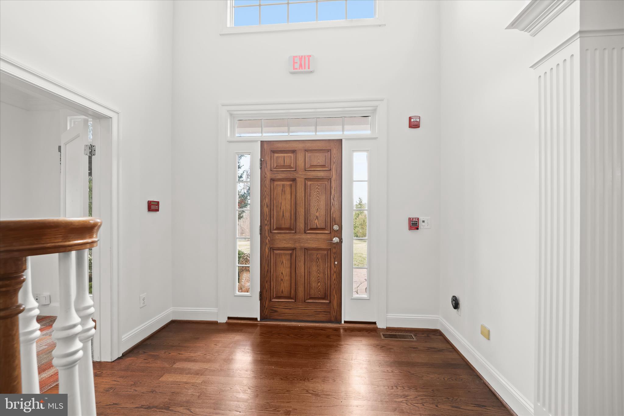 TWIN LAKES - Residential