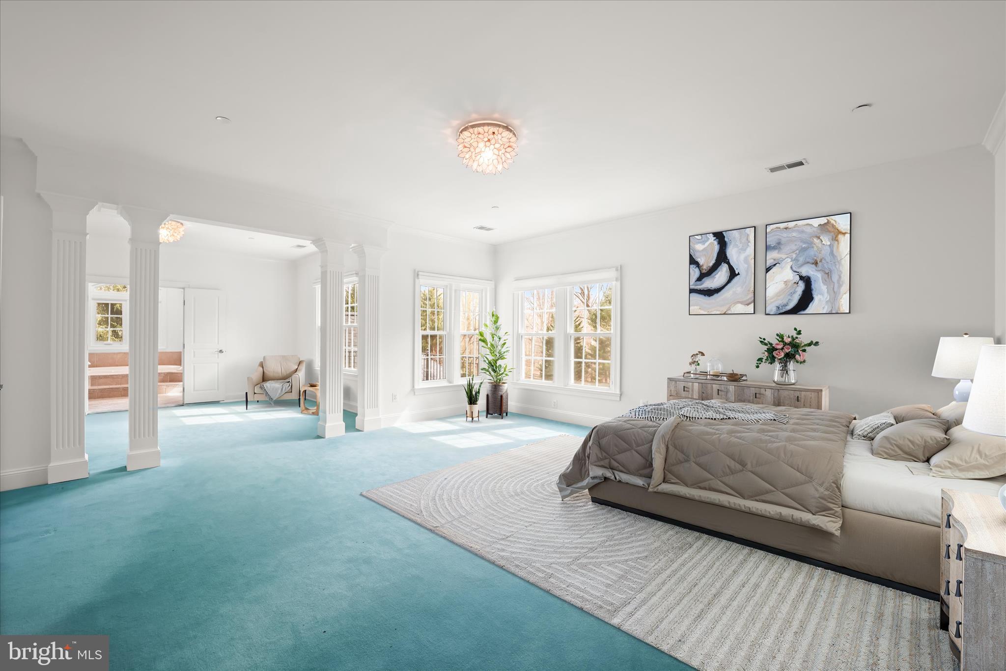 TWIN LAKES - Residential