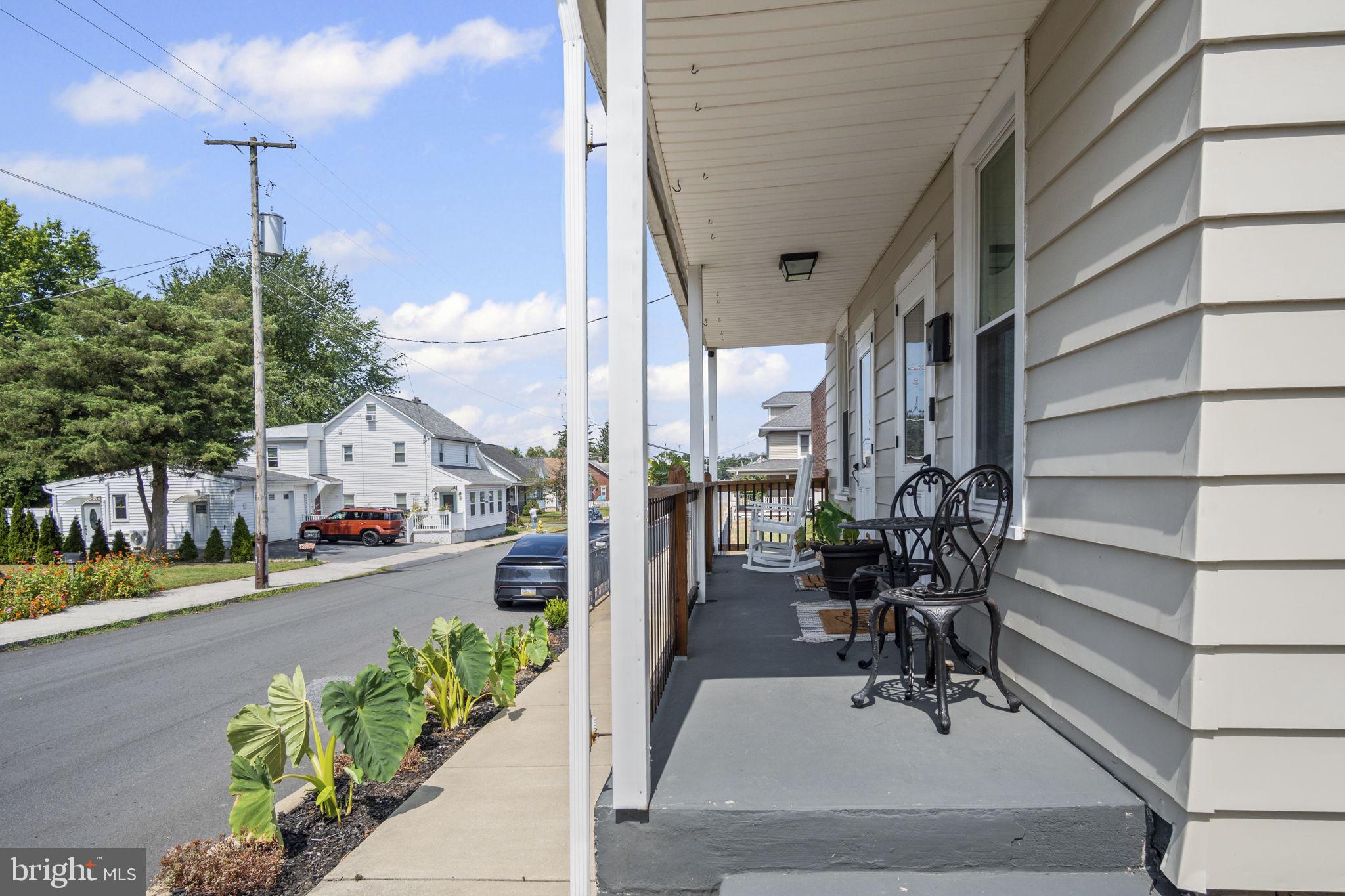 104 N LOCUST STREET