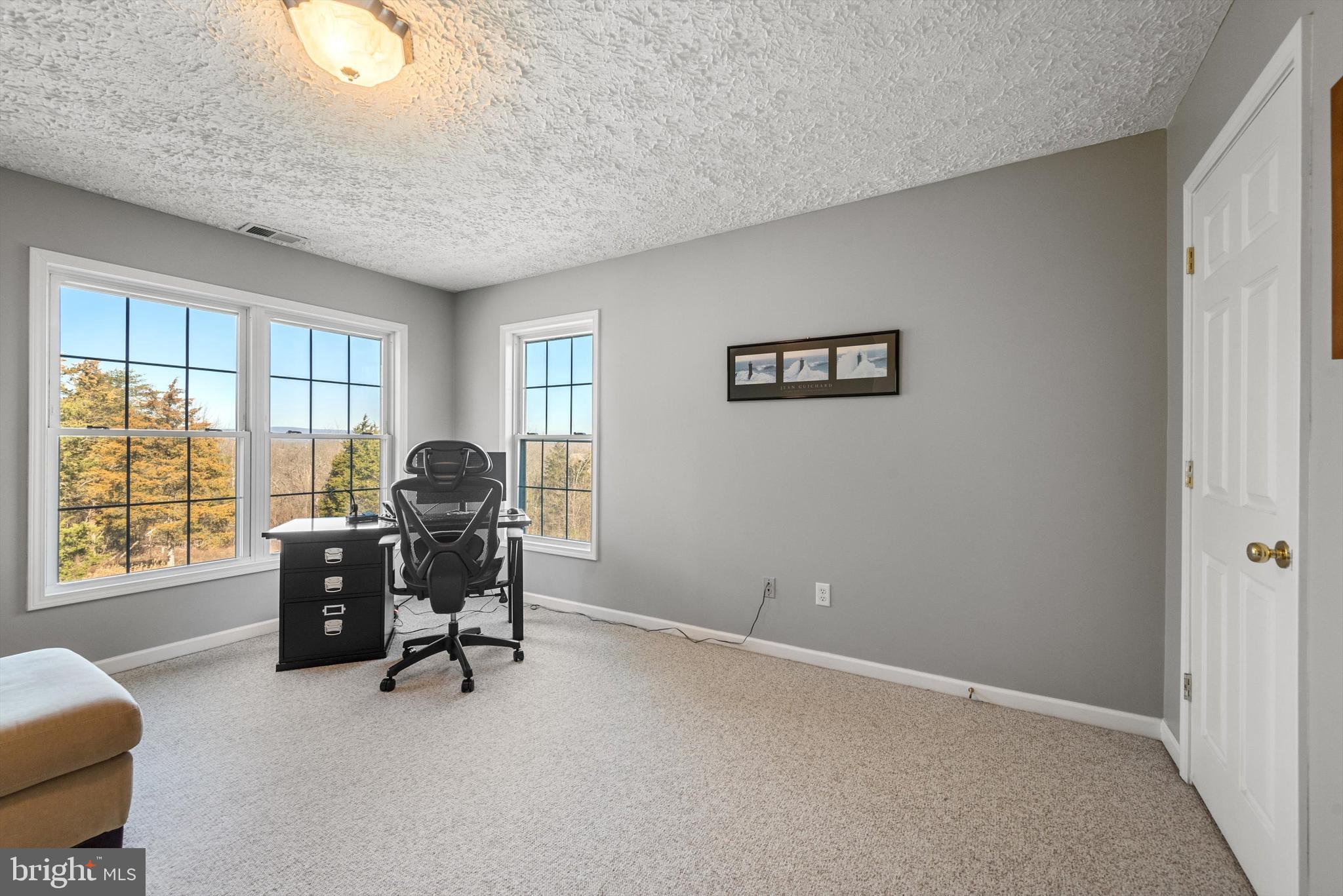 STONEY MOUNTAIN ESTATES - Residential