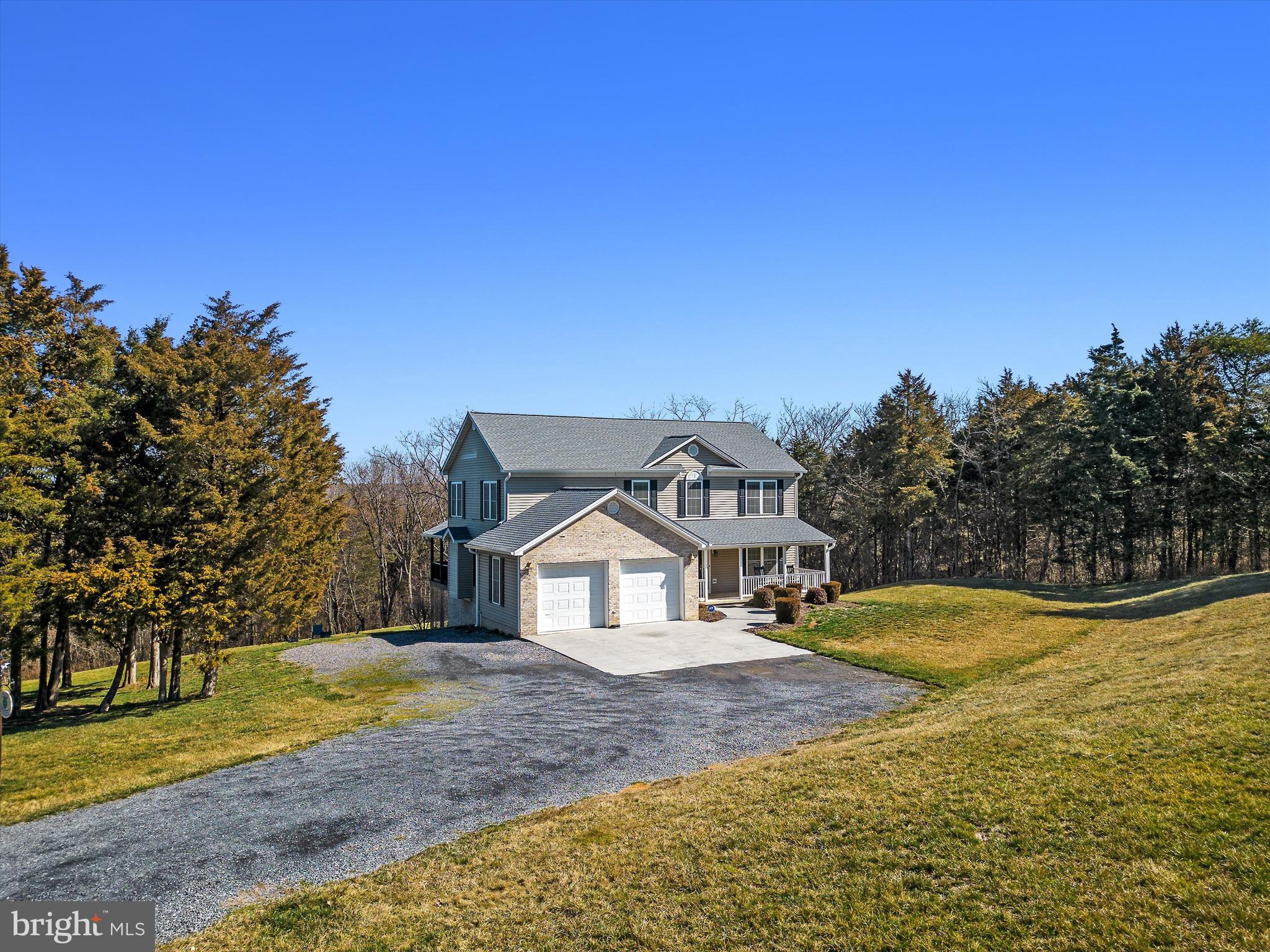 STONEY MOUNTAIN ESTATES - Residential