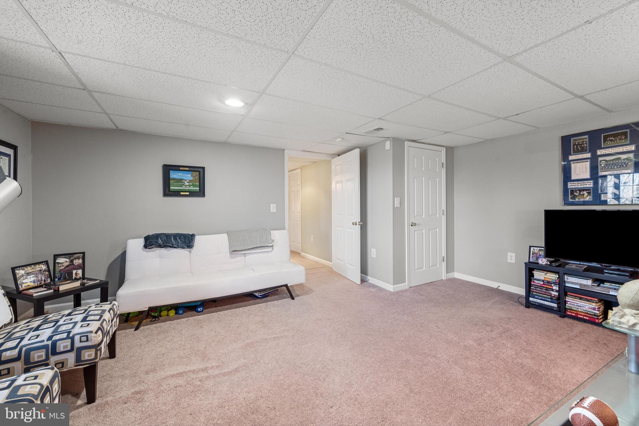 STONEY MOUNTAIN ESTATES - Residential