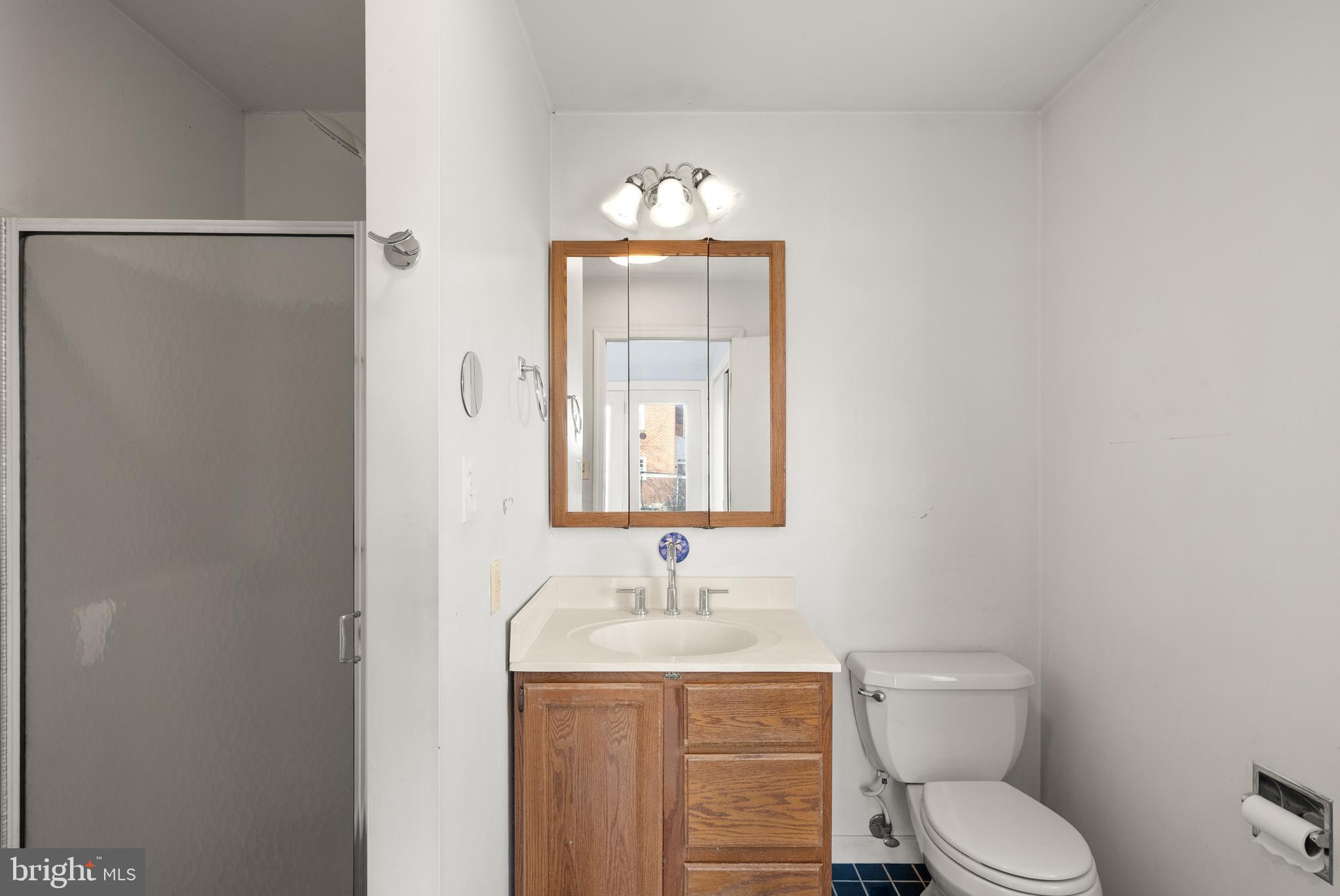 LEE HEIGHTS - Residential