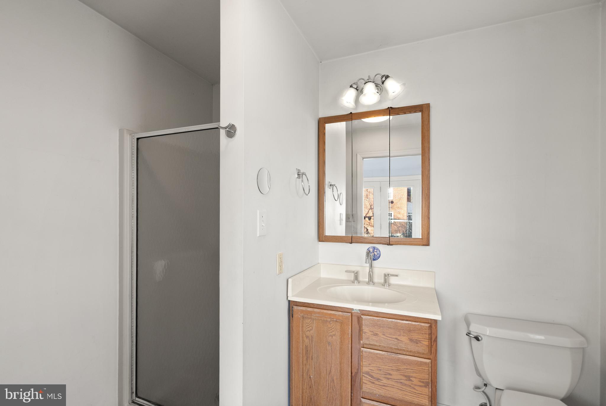 LEE HEIGHTS - Residential