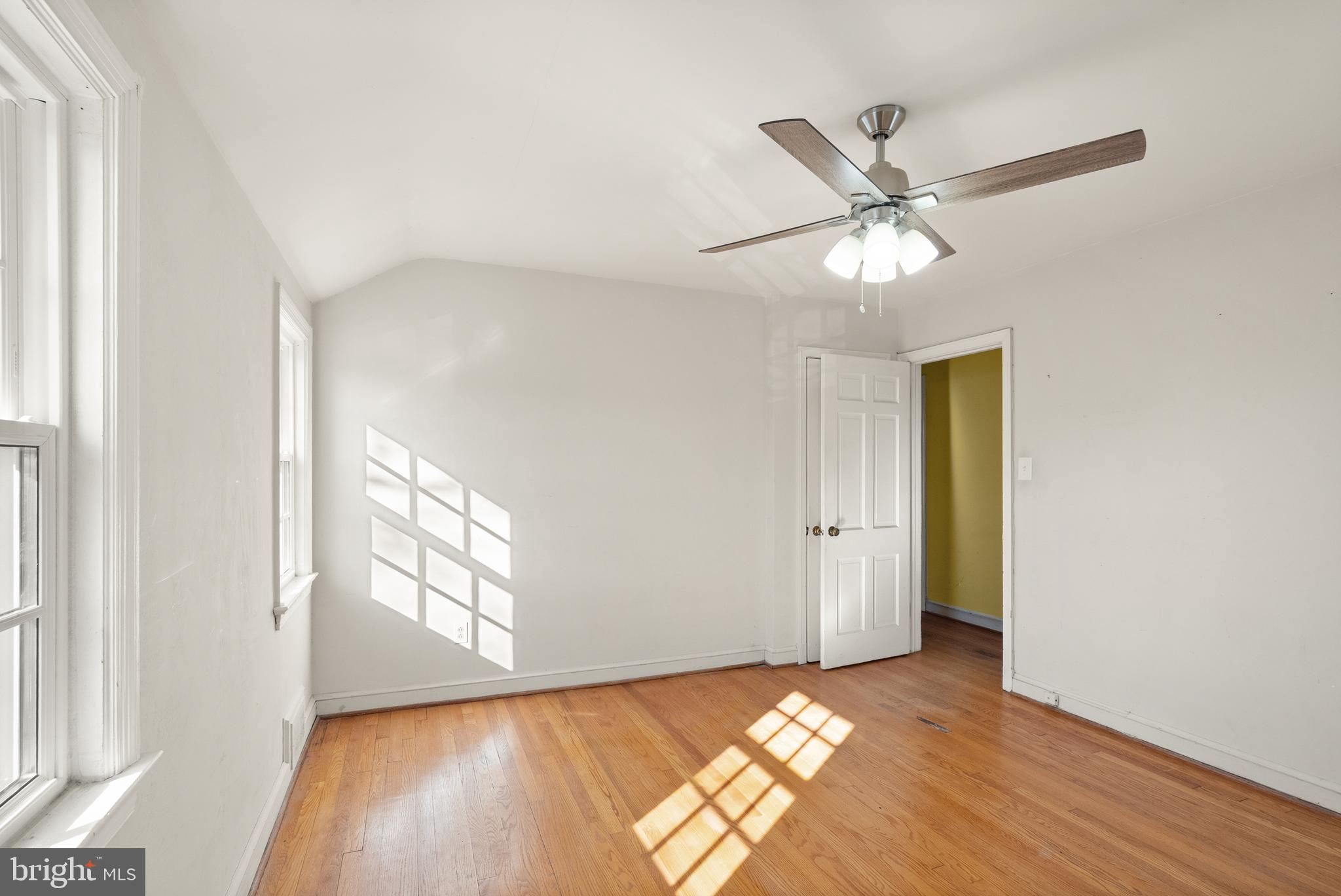 LEE HEIGHTS - Residential