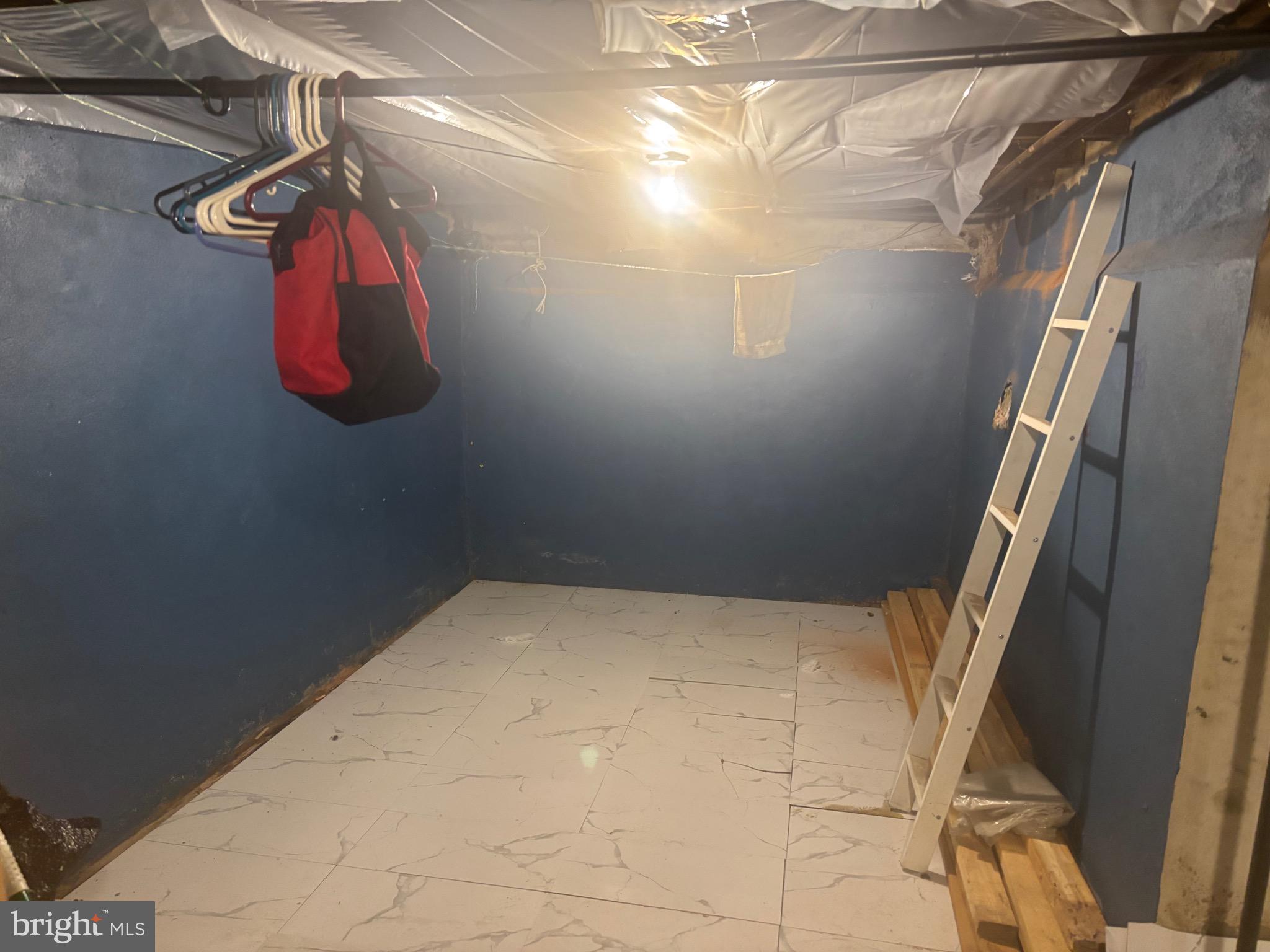 NORRIS SQUARE - Residential