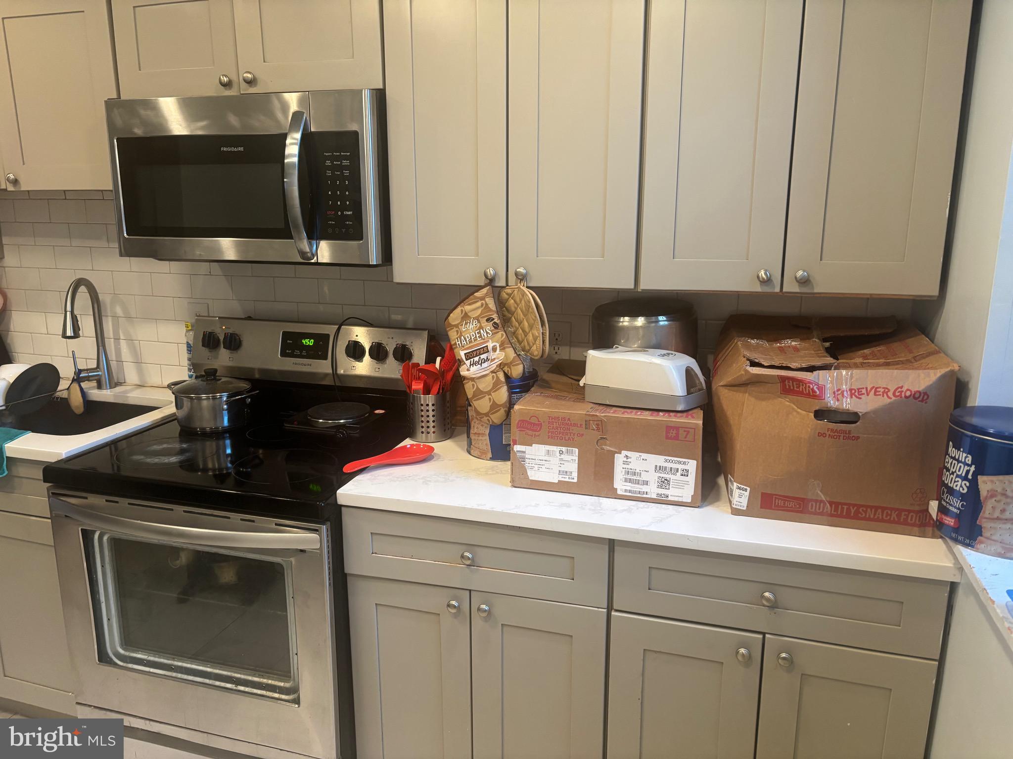 NORRIS SQUARE - Residential