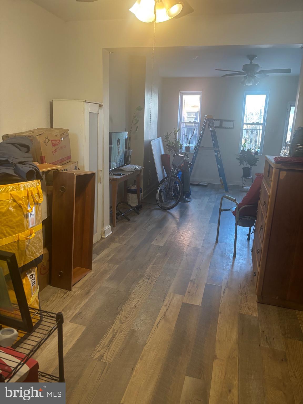 NORRIS SQUARE - Residential