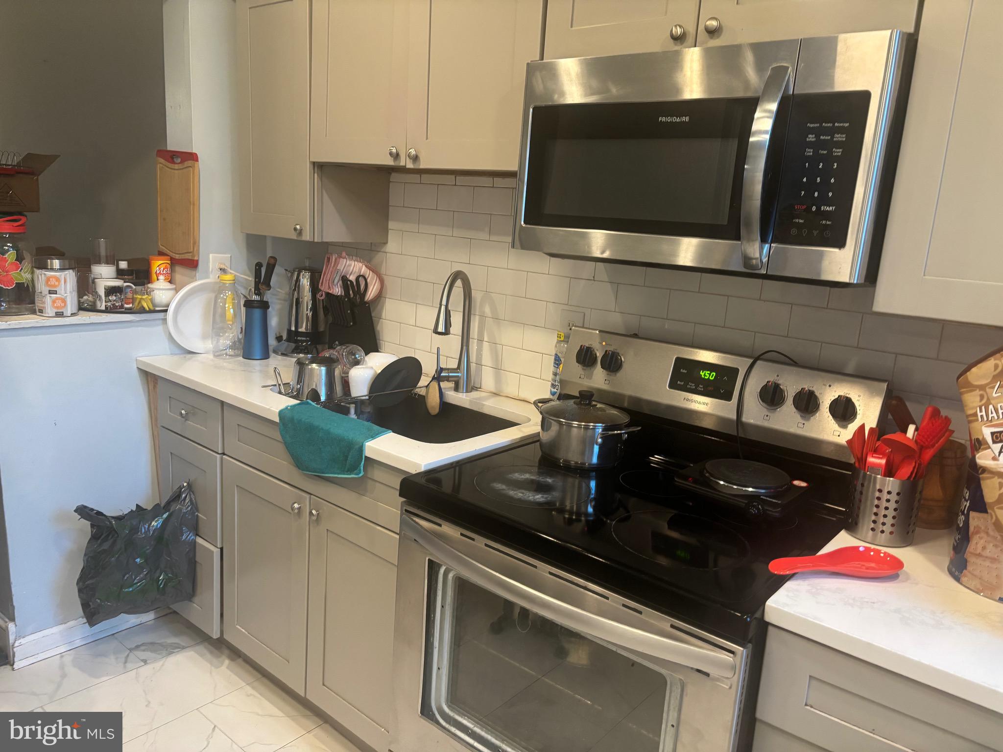 NORRIS SQUARE - Residential