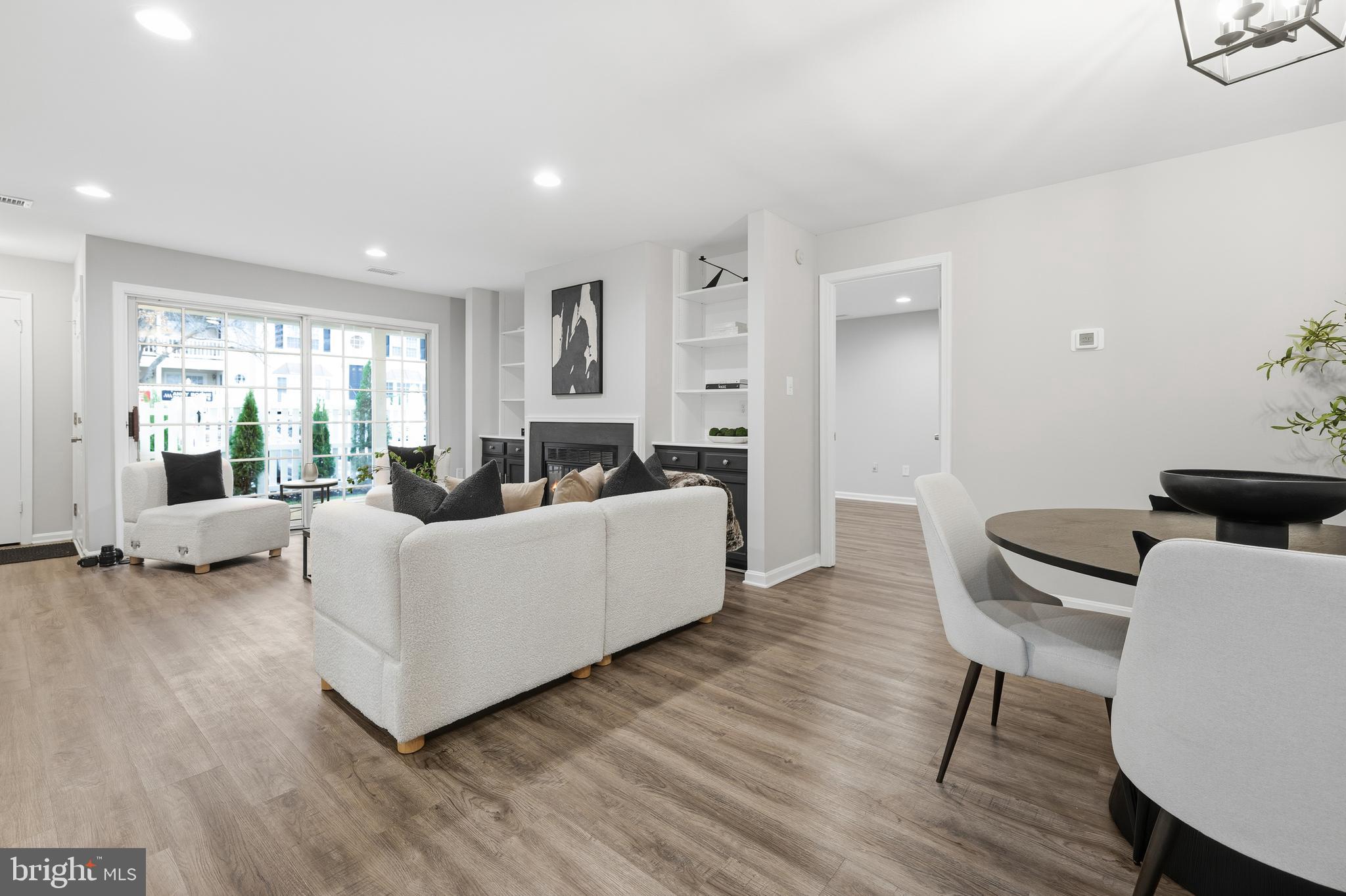 10195 ASHBROOKE COURT A 109