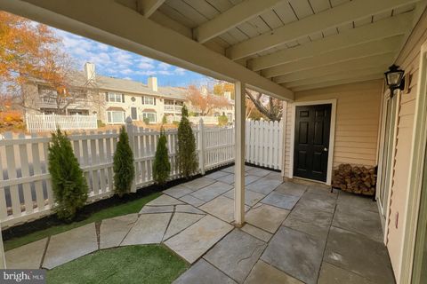 10195 ASHBROOKE COURT A 109 OAKTON VA 22124