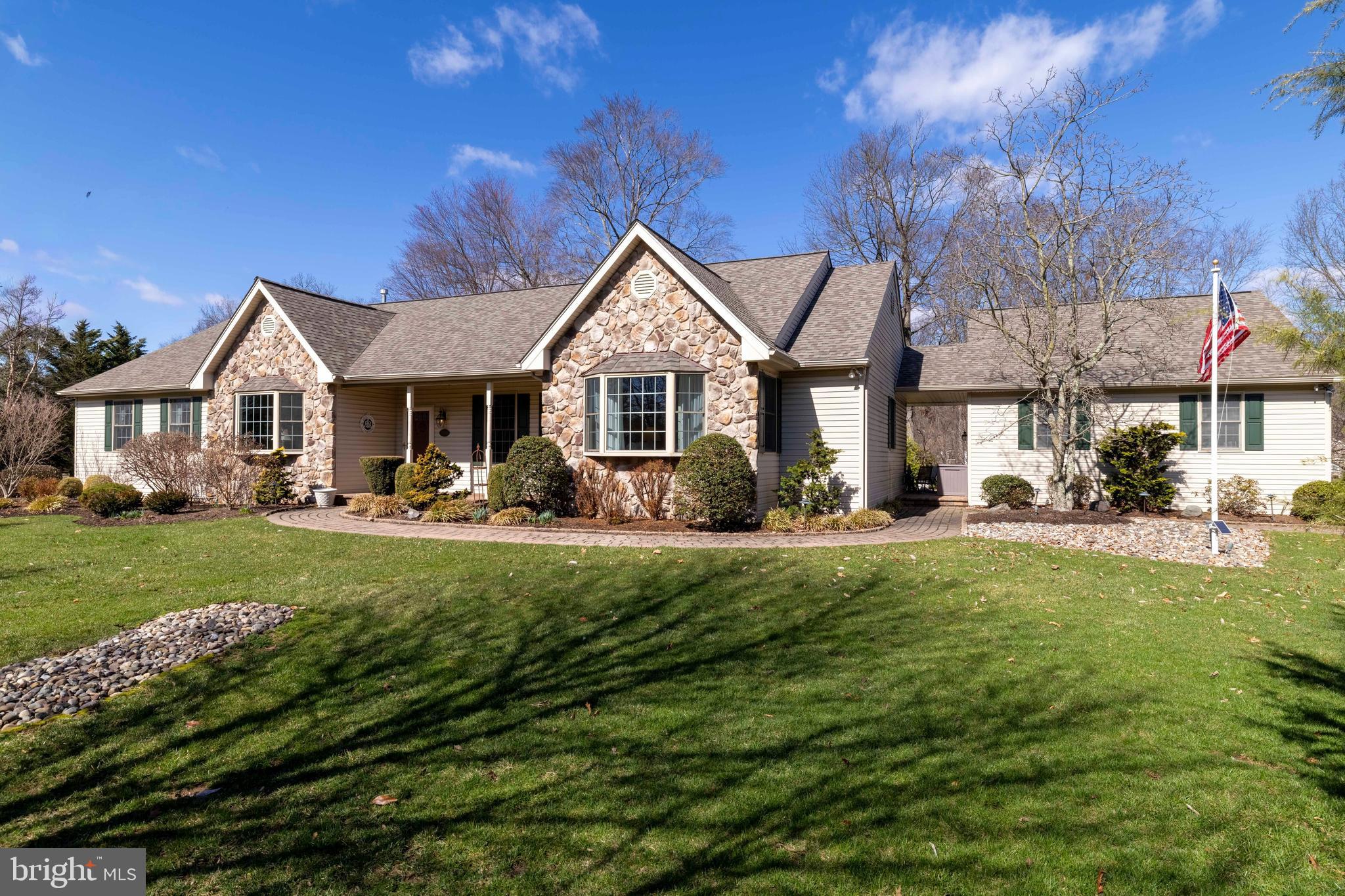 FOREST CREEK - Residential