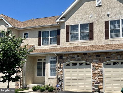 Photo of 668 Greycliffe Ln, LOWER GWYNEDD, PA 19002 (MLS # PAMC2164708)