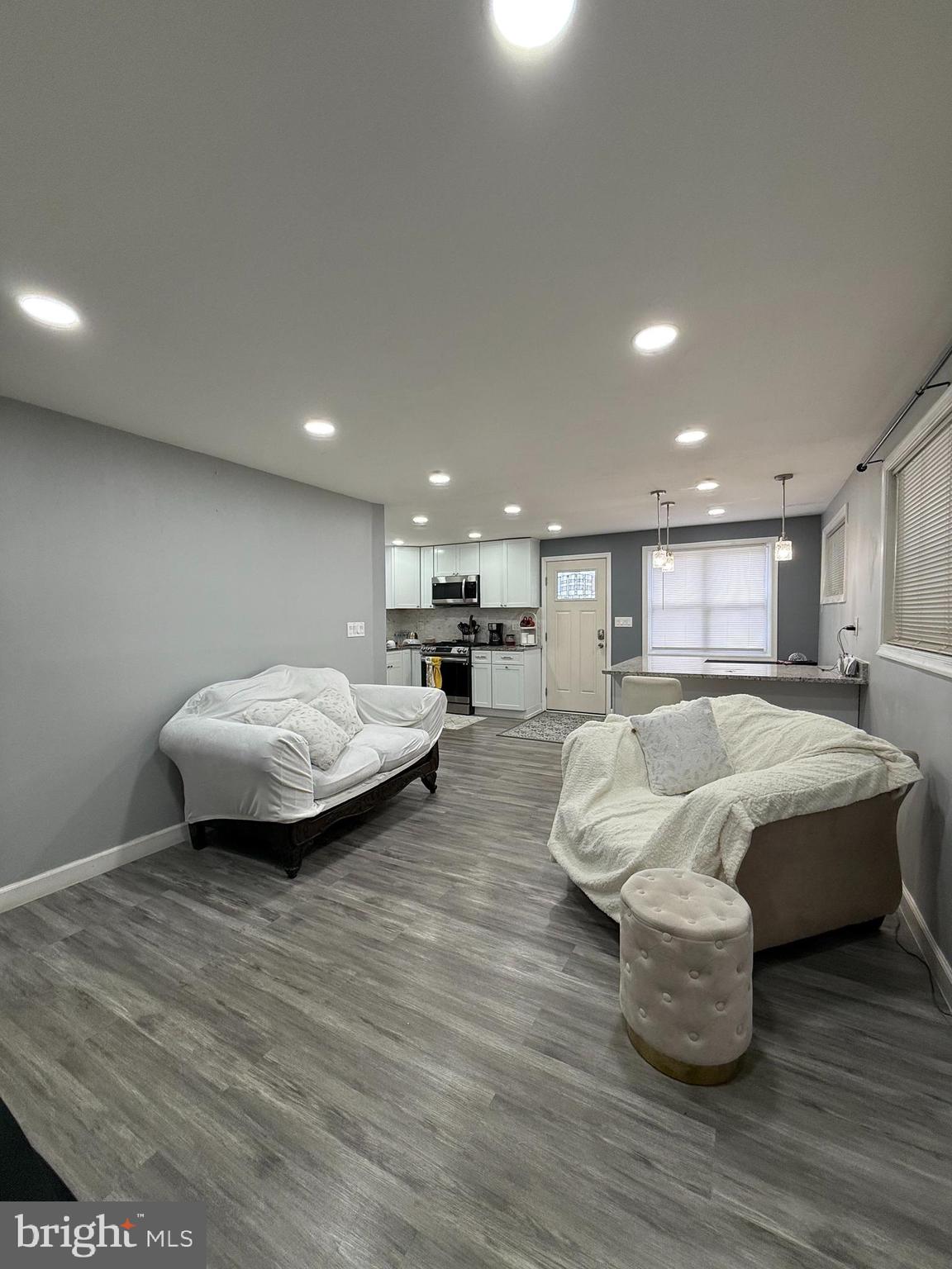 ADELPHI MANOR - Residential Lease