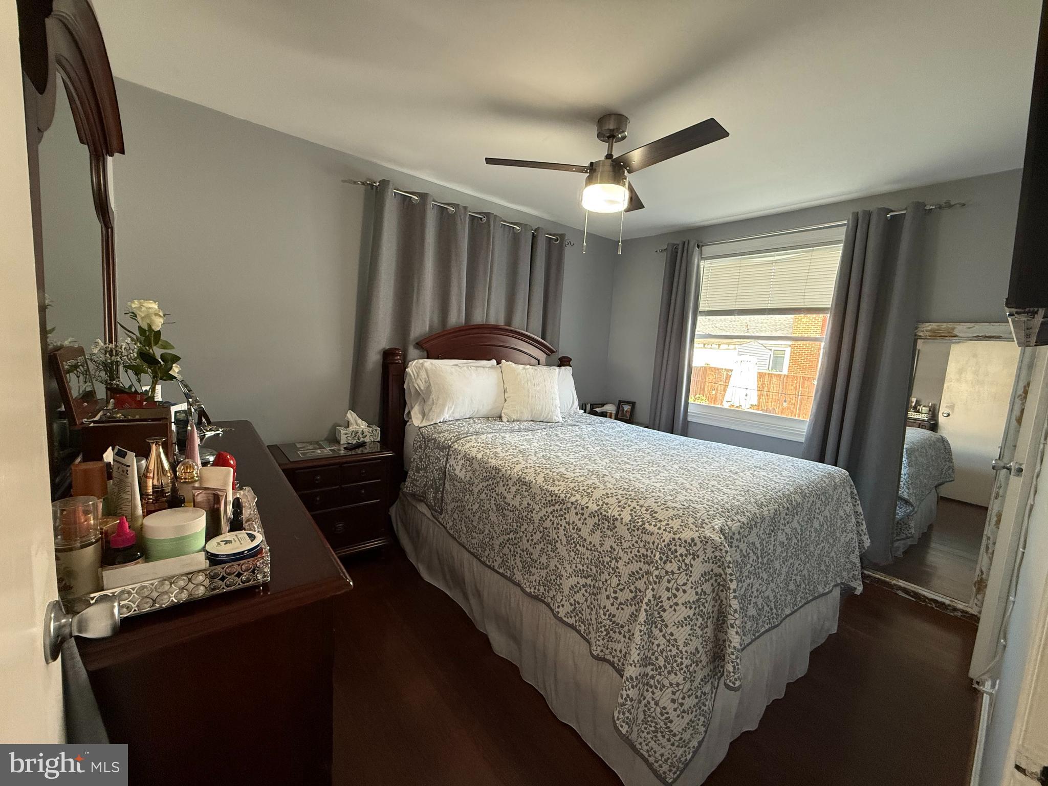 ADELPHI MANOR - Residential Lease