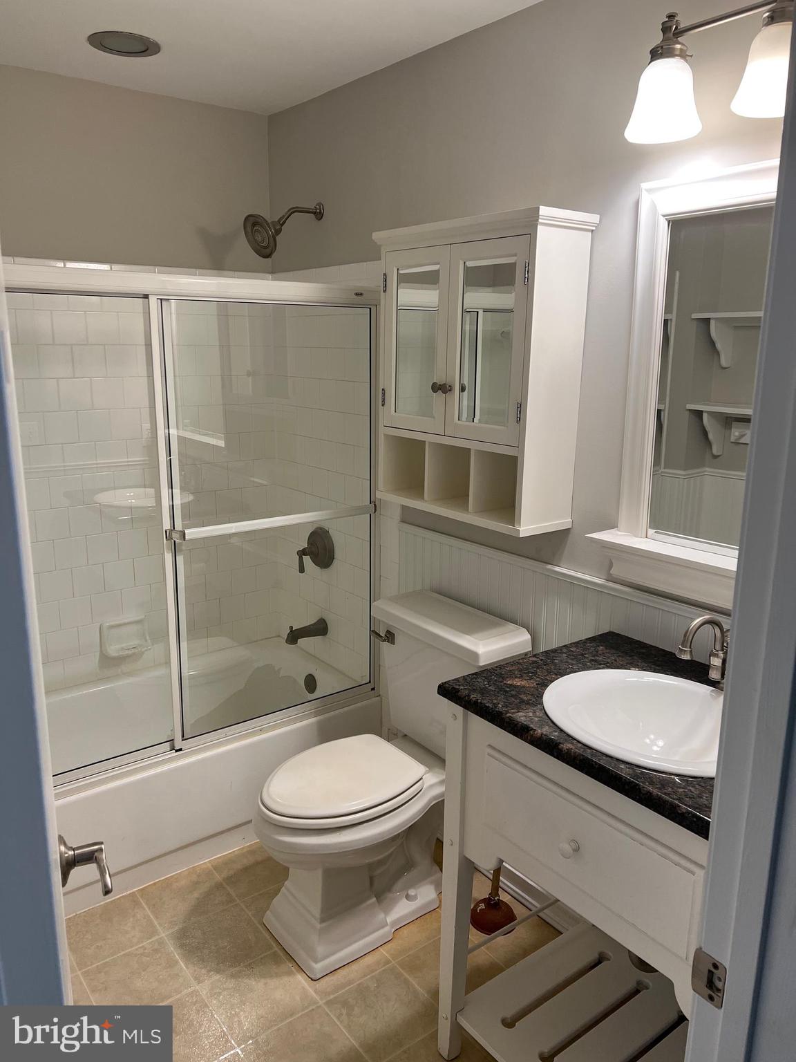 BARKSDALE - Residential Lease