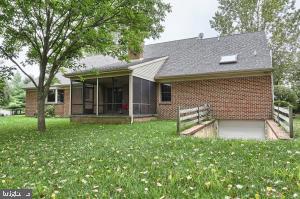 OLDE FIELD - Residential
