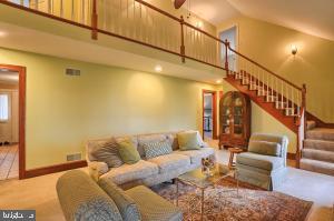 OLDE FIELD - Residential