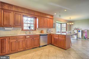 OLDE FIELD - Residential