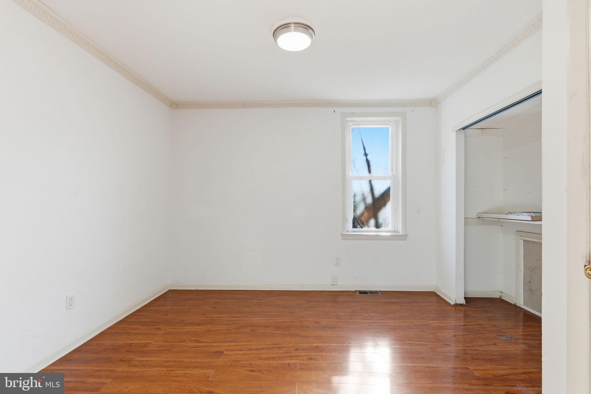 WASHINGTON SQ WEST - Residential