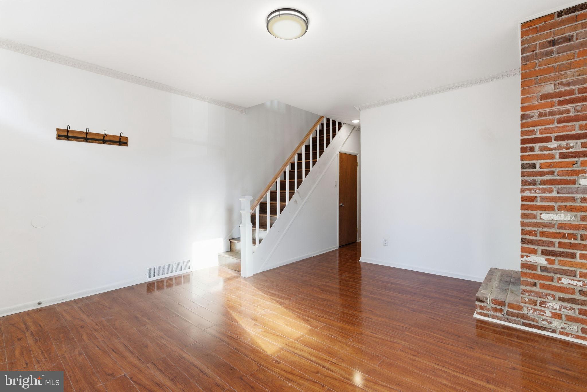 WASHINGTON SQ WEST - Residential