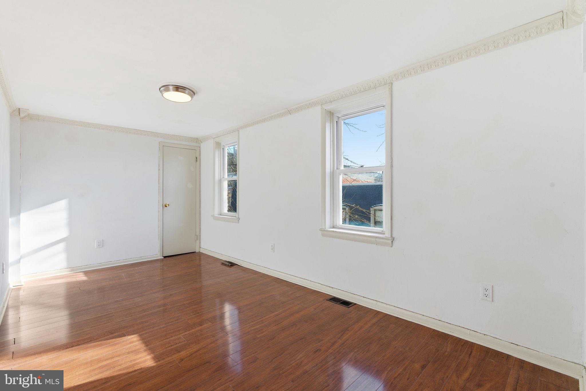 WASHINGTON SQ WEST - Residential