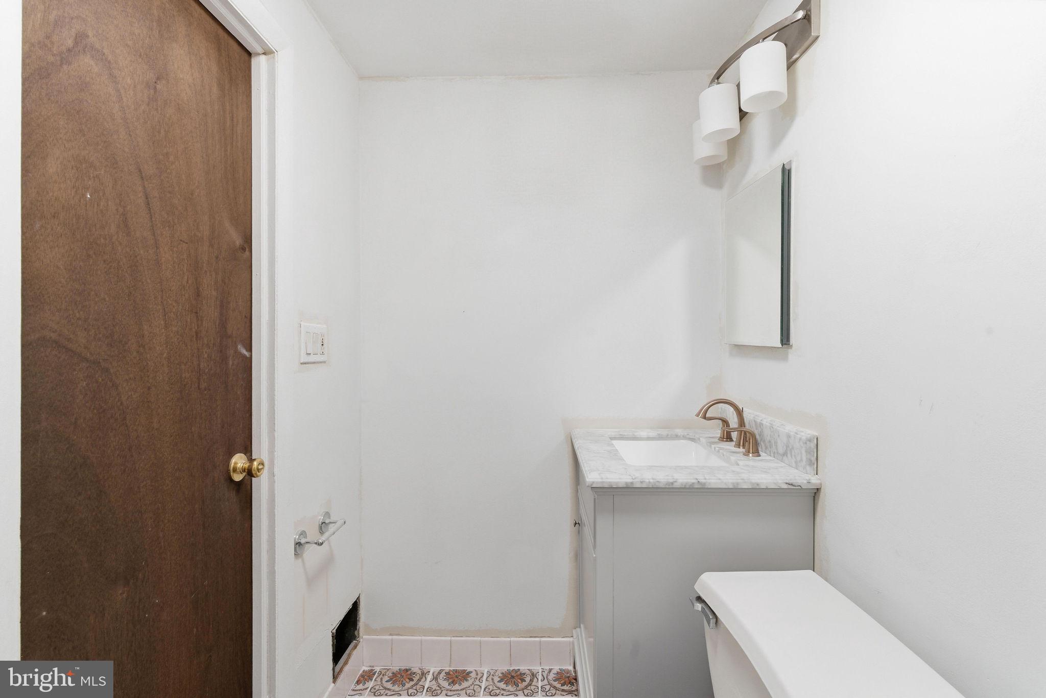 WASHINGTON SQ WEST - Residential