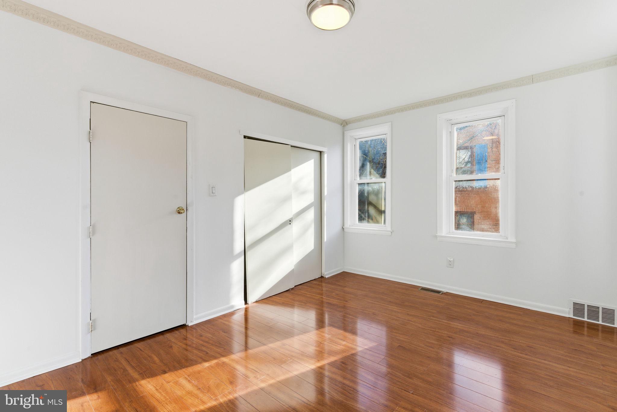 WASHINGTON SQ WEST - Residential