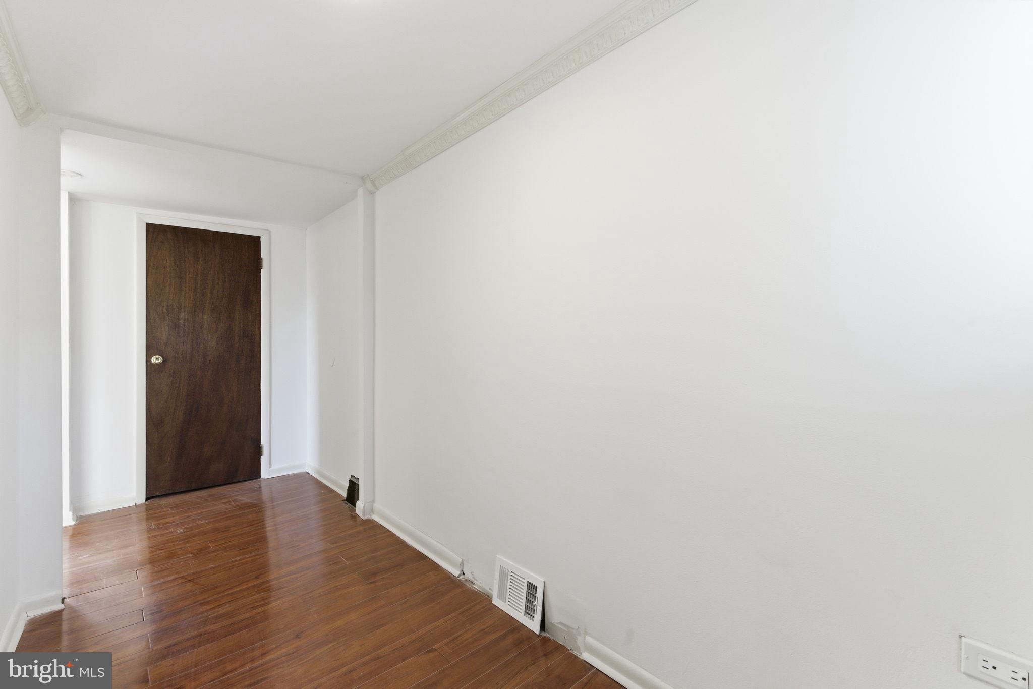 WASHINGTON SQ WEST - Residential