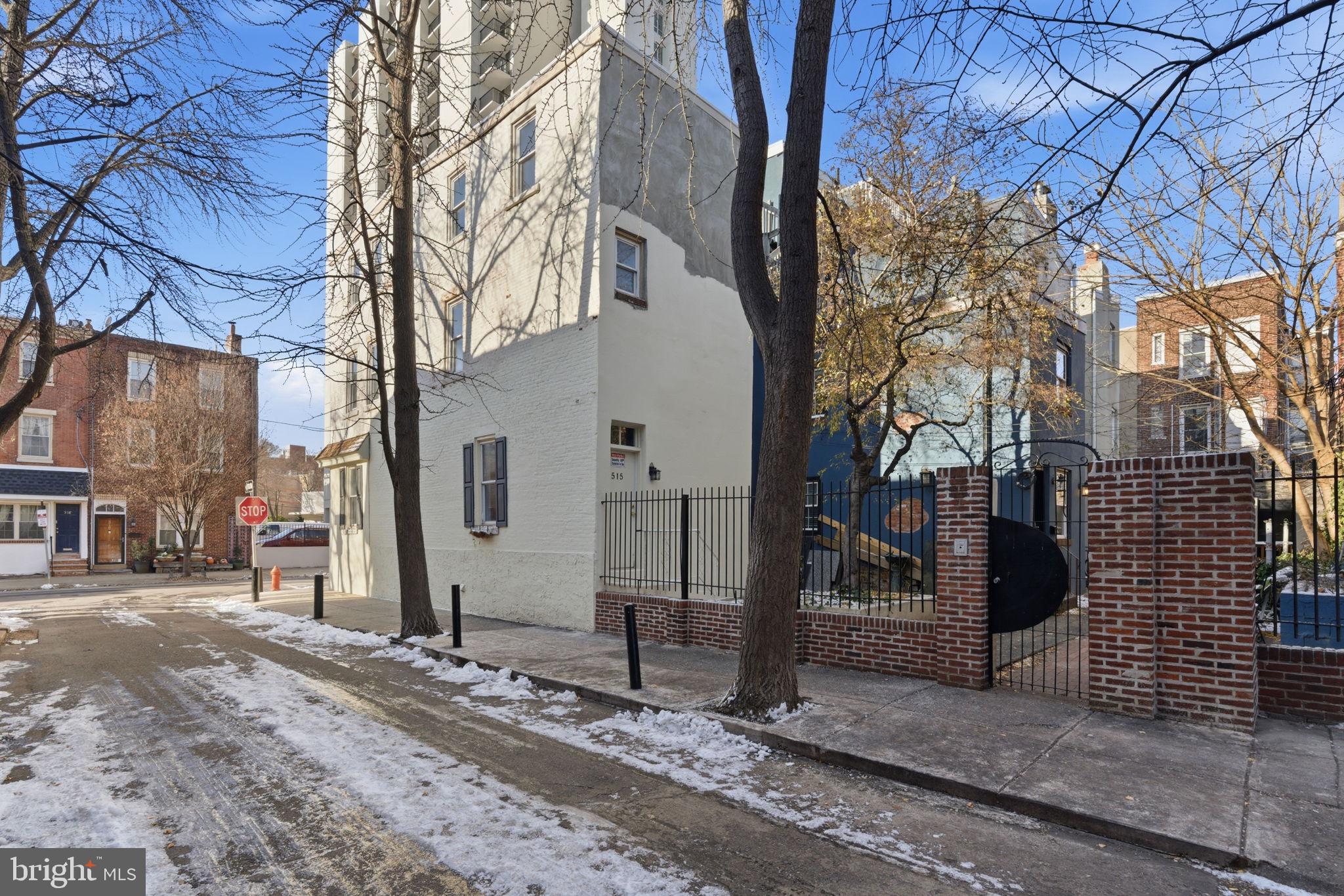 WASHINGTON SQ WEST - Residential