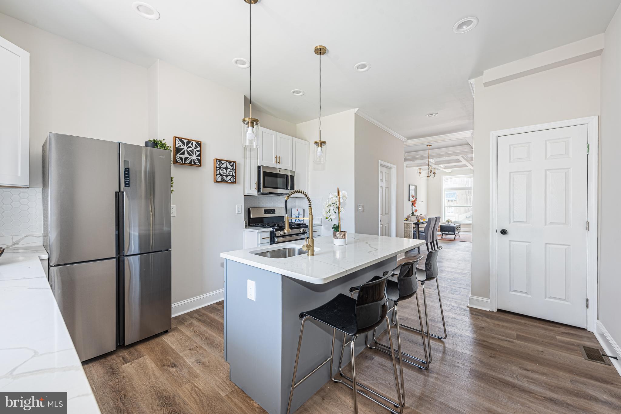 EAST BALTIMORE MIDWAY - Residential