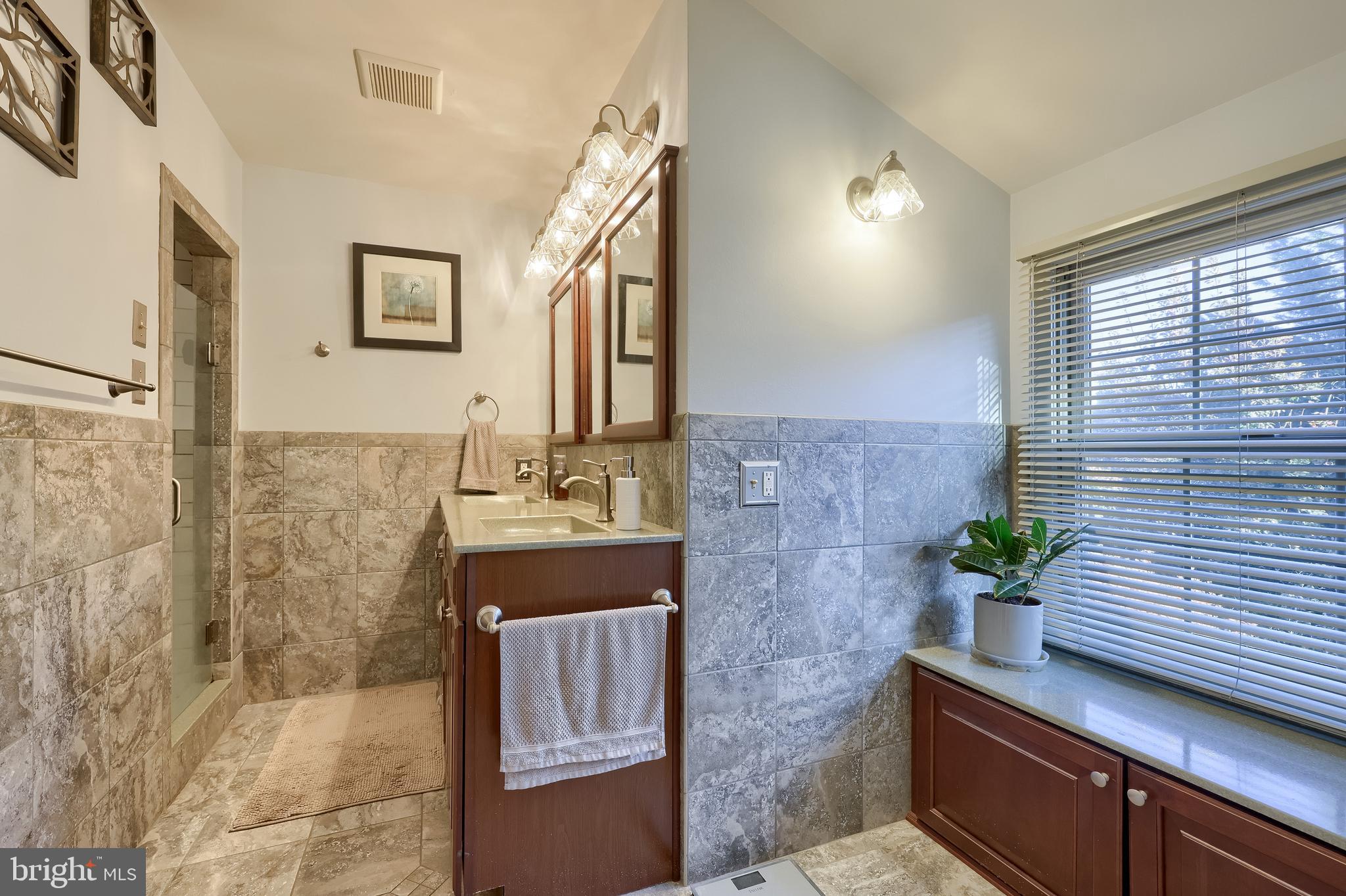 SLEEPY HOLLOW - Residential