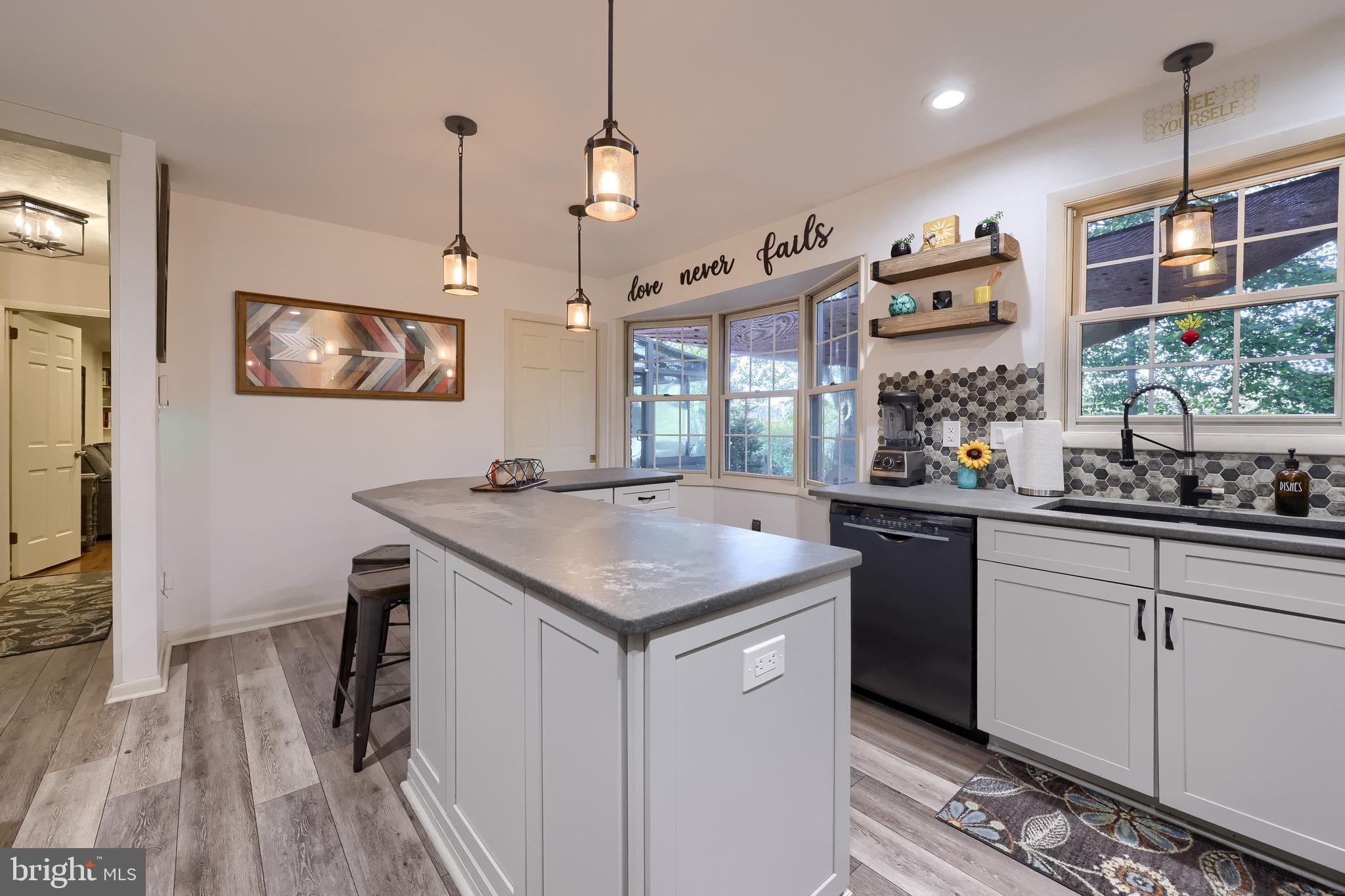 SLEEPY HOLLOW - Residential