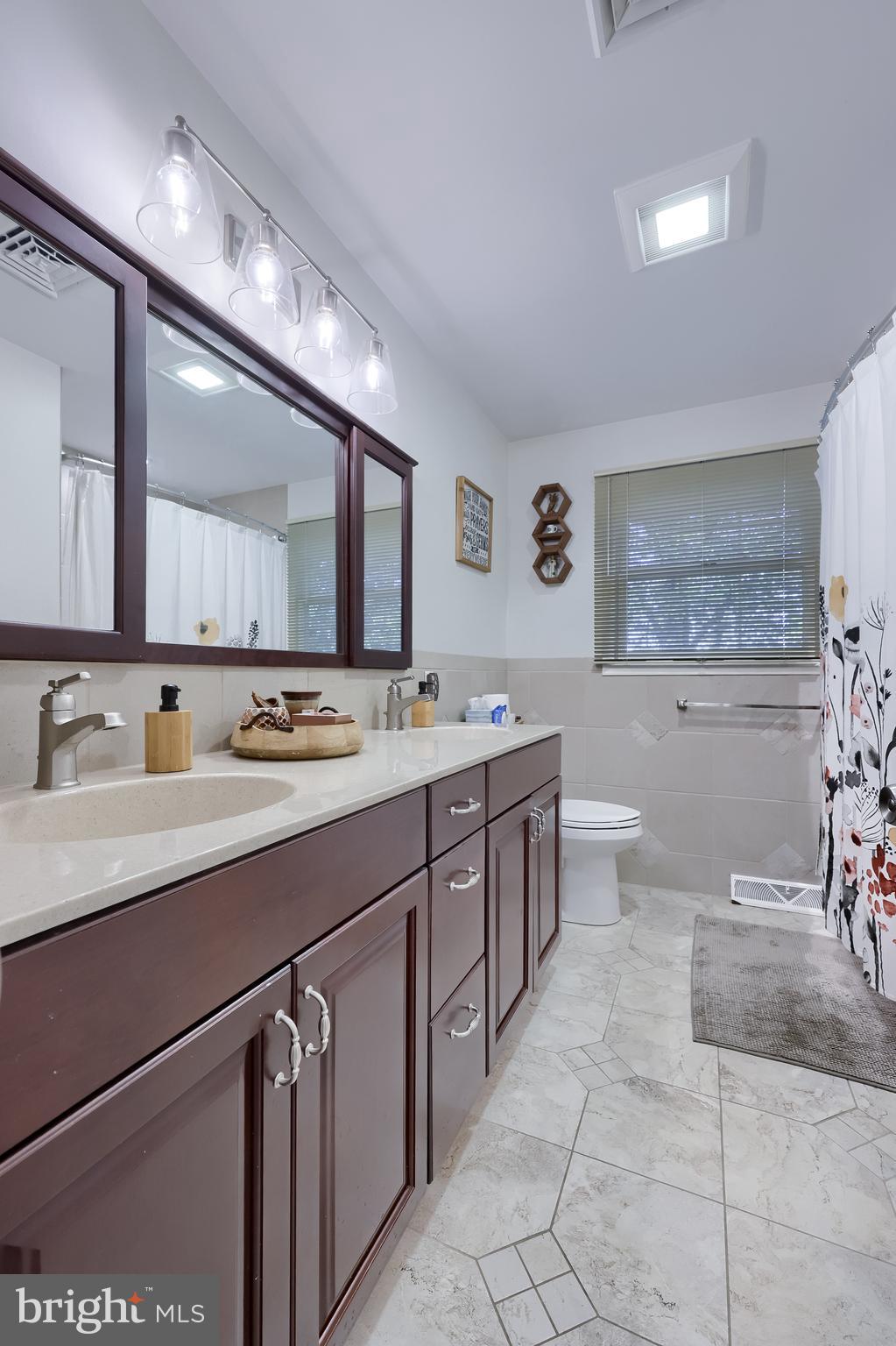 SLEEPY HOLLOW - Residential