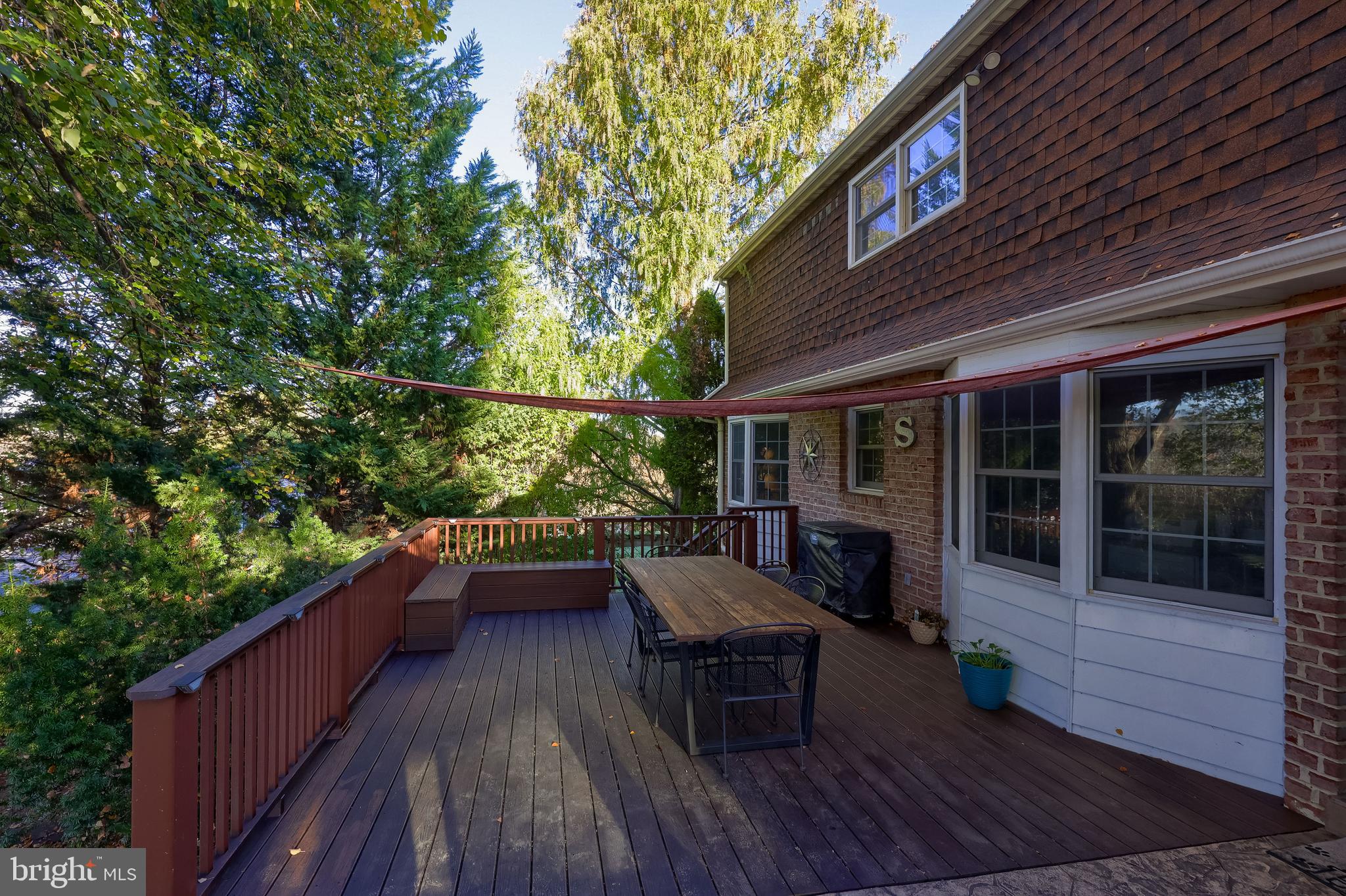 SLEEPY HOLLOW - Residential