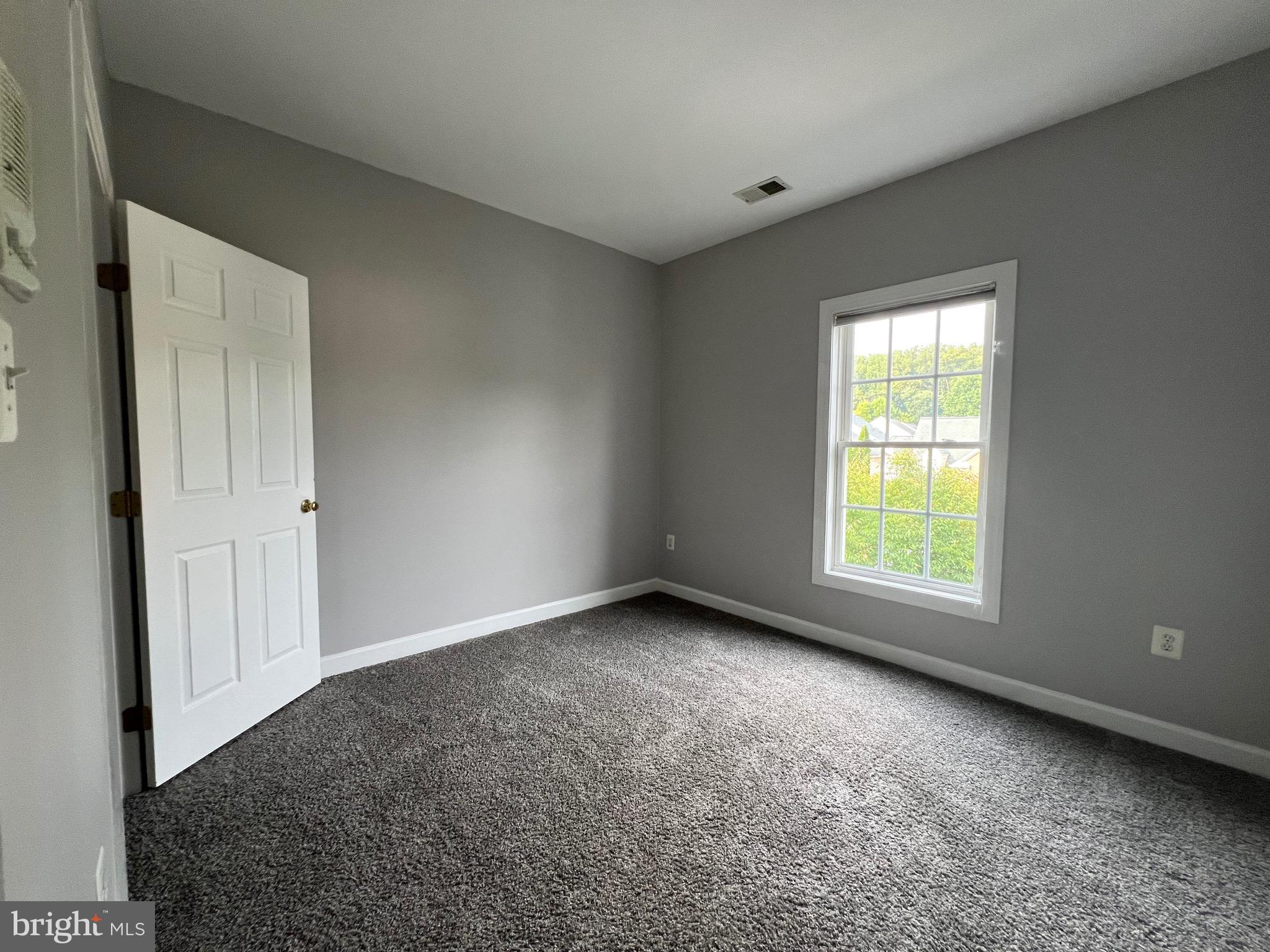 QUINCE ORCHARD PARK - Residential Lease